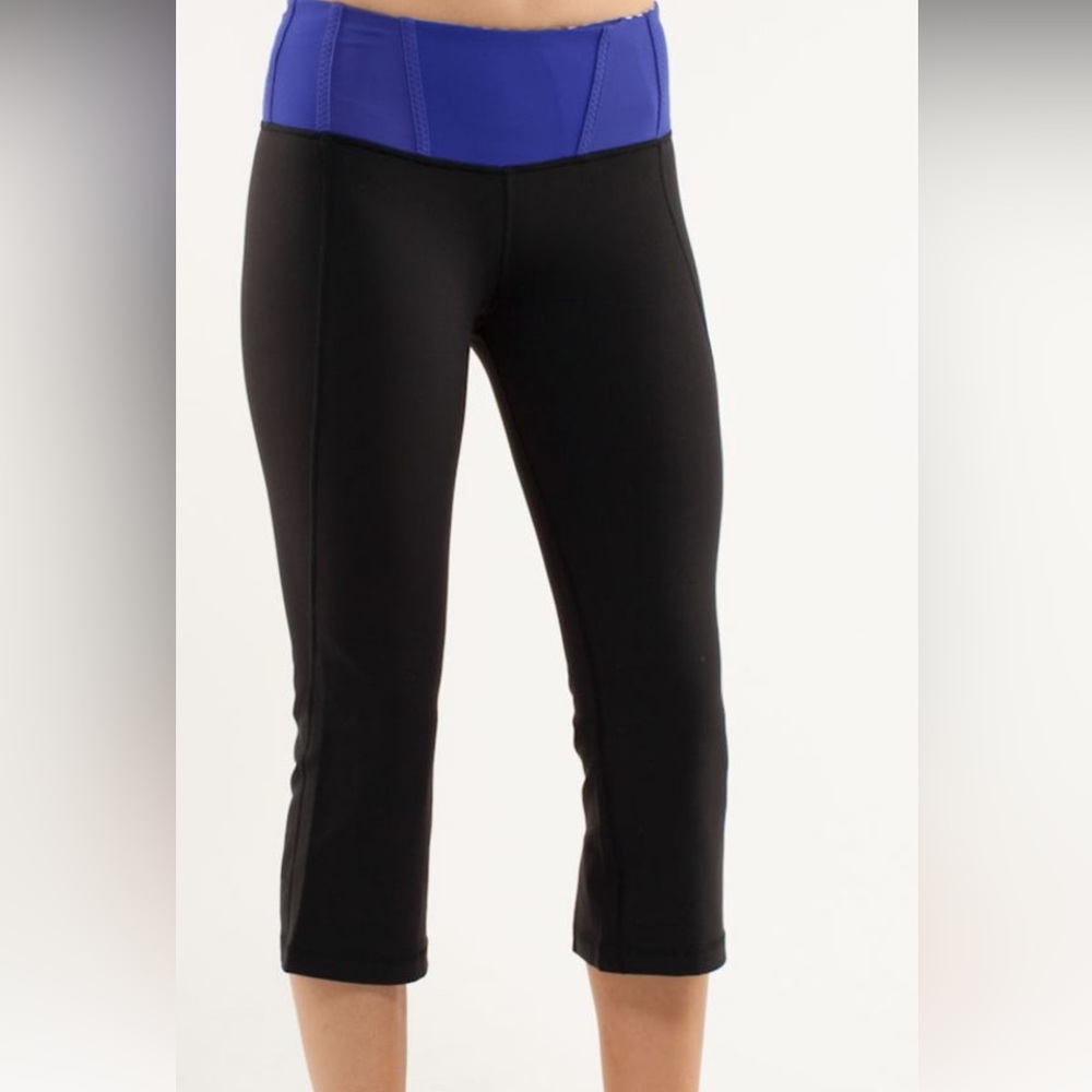 Lululemon Athletic Crop pants, size 6